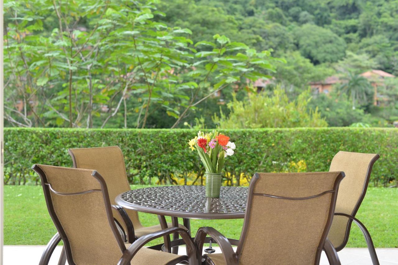 Hrg Condos At Los Suenos Jacó Kültér fotó